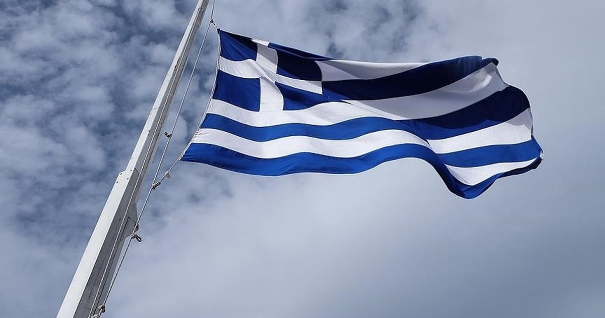 Yunanistan Fransa'nın nükleer şemsiyesi altına giriyor