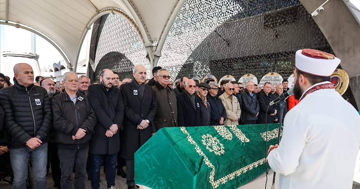 TBMM Başkanı Kurtulmuş, Prof. Dr. Kutal'ın cenaze törenine katıldı