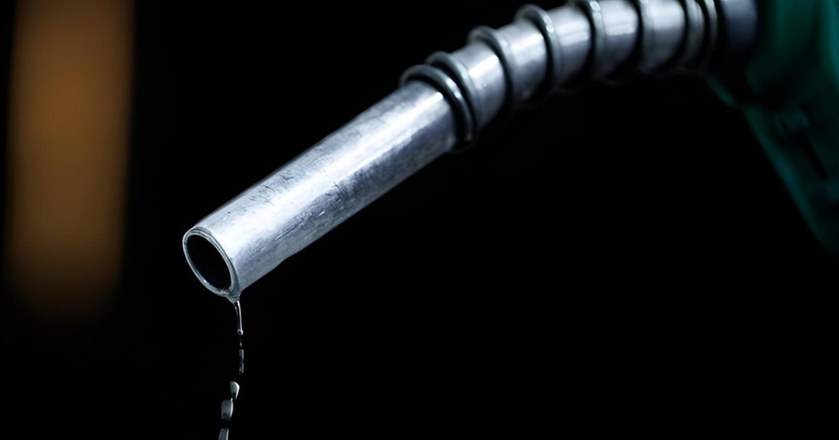 Sırbistan petrol ihracatını yasakladı