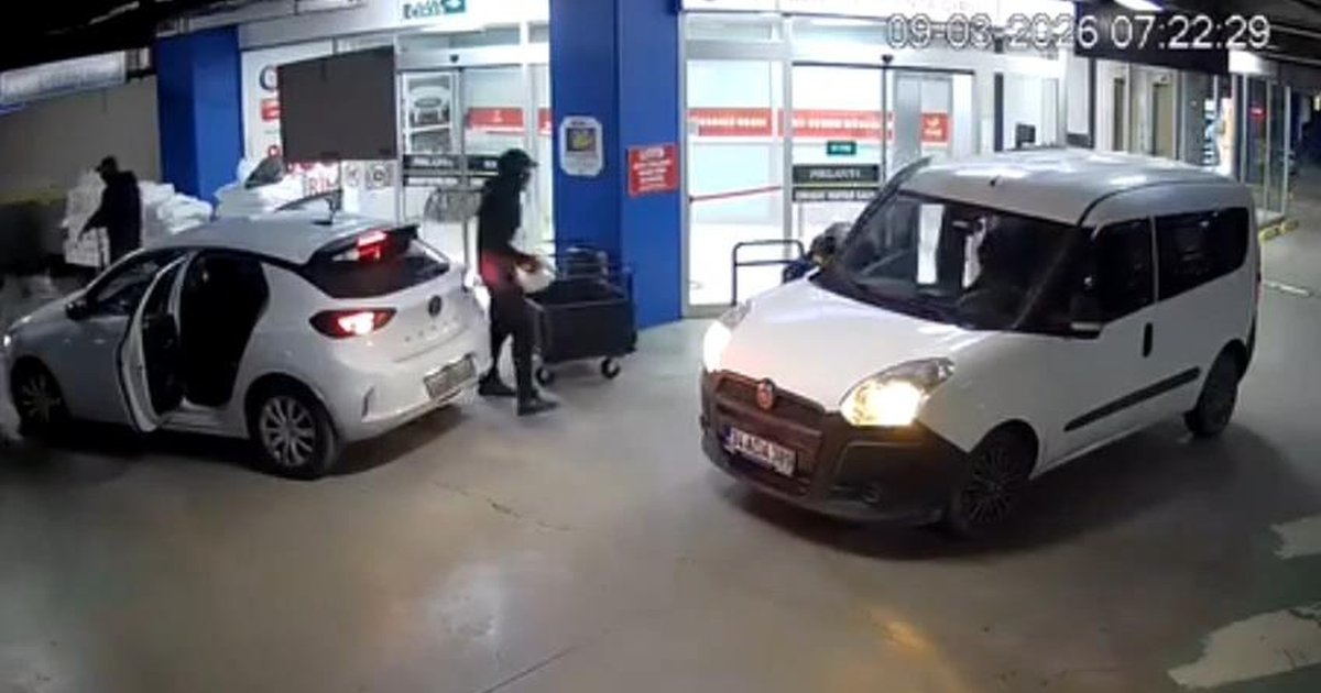 İstanbul Kuyumcukent AVM'de 20 milyon liralık silahlı soygun