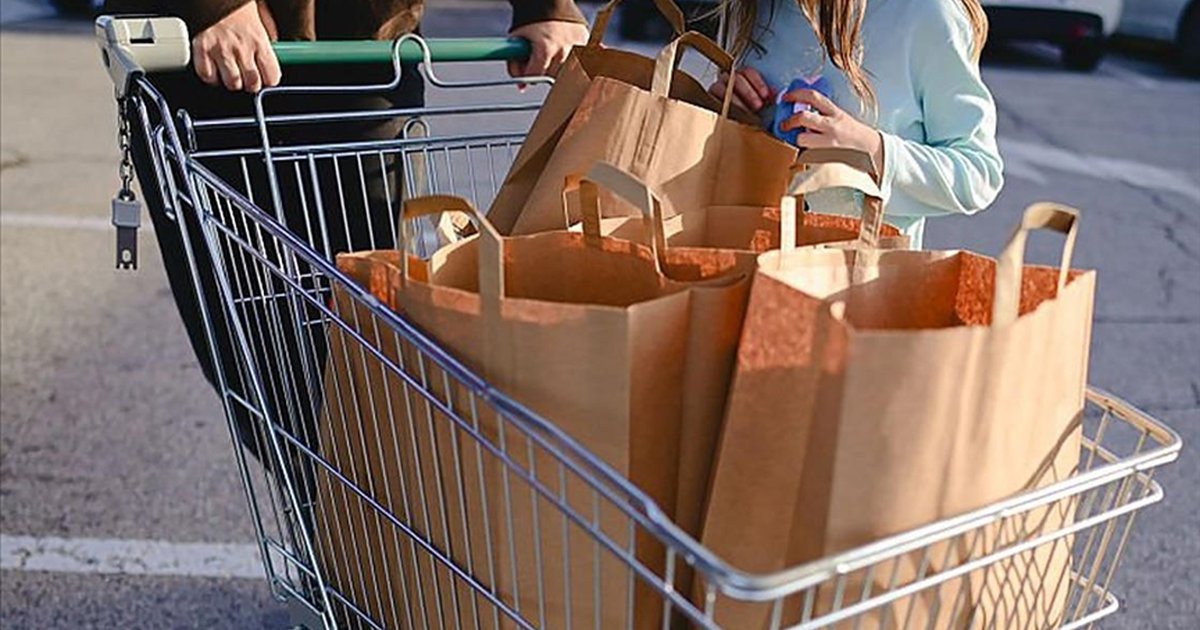 Tek kullanımlık plastiklere alternatif kağıt ve ahşap ürünler