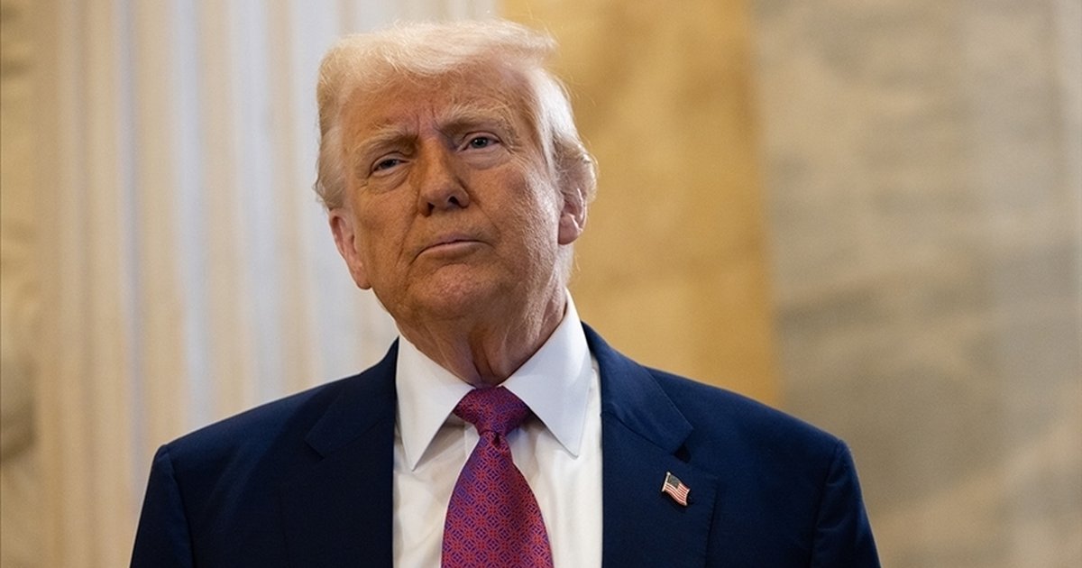 Trump: İran'ın Hark Adası'nda askeri hedefler yok edildi