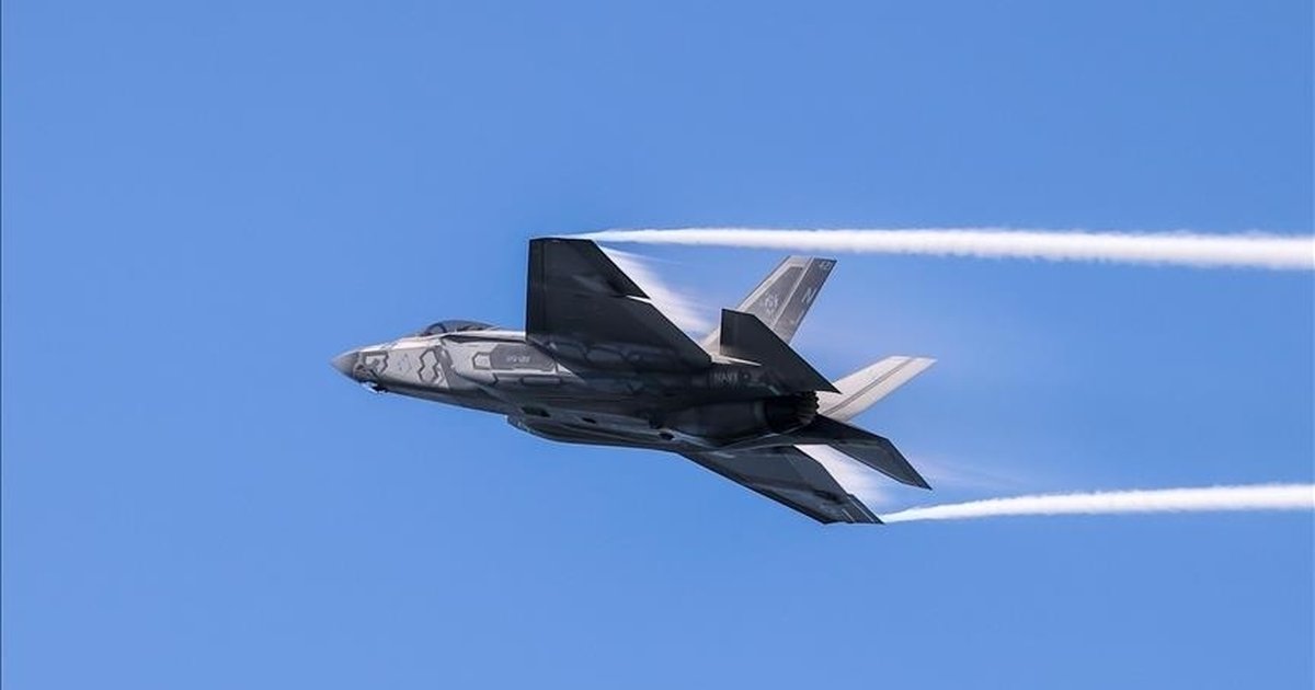 ABD'ye ait F-35 uçağı İran semalarında hasar aldı