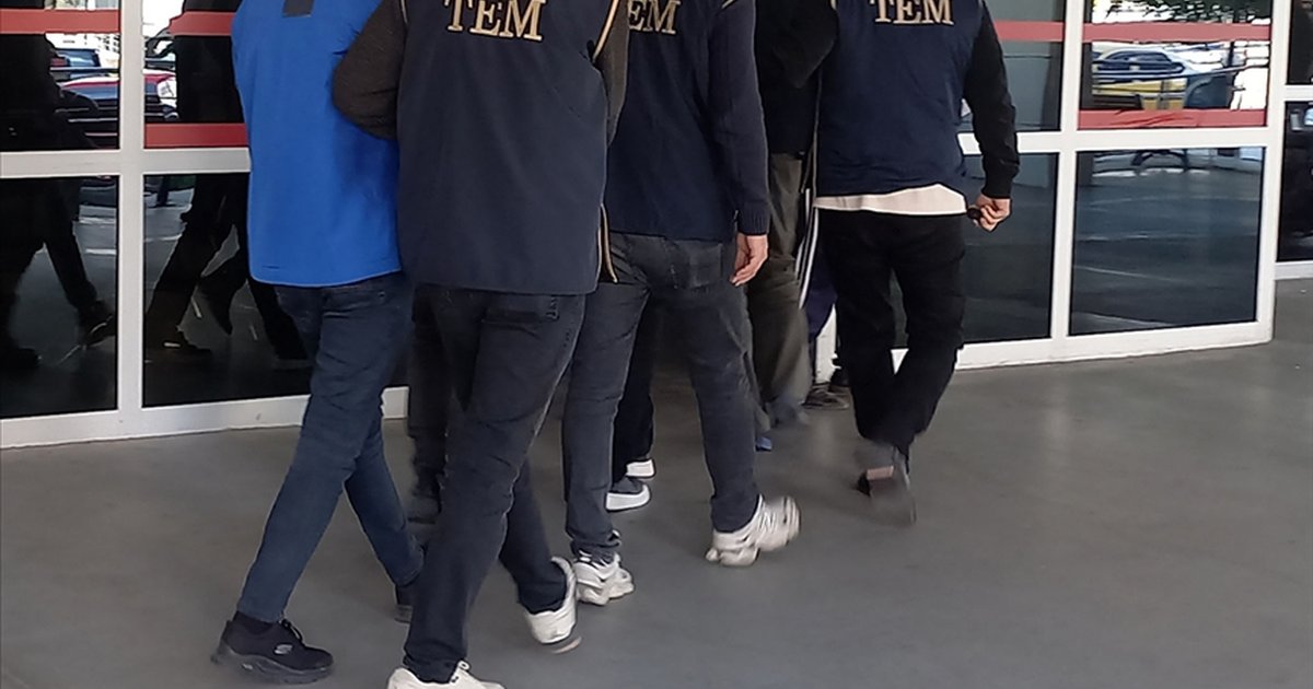 FETÖ operasyonlarında 47 zanlı tutuklandı