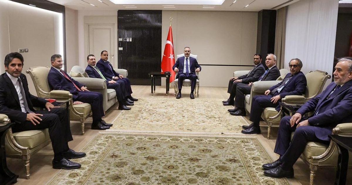 Dışişleri Bakanı Hakan Fidan büyükelçileri kabul etti