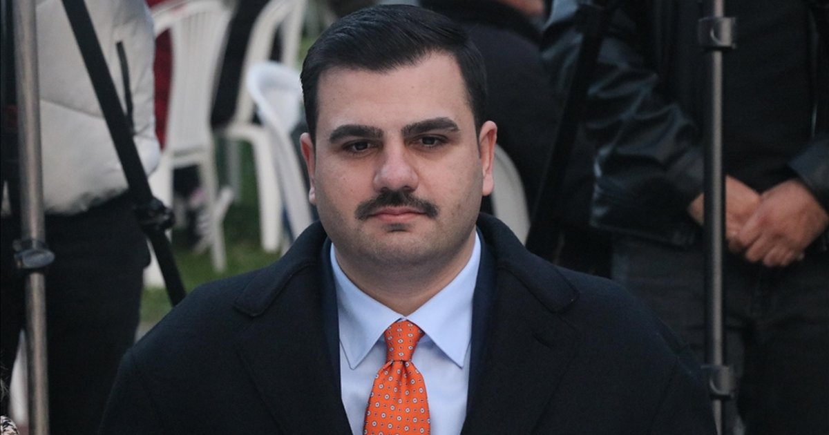 AK Parti'den İzmir Büyükşehir Belediye Başkanı Tugay'a tepki