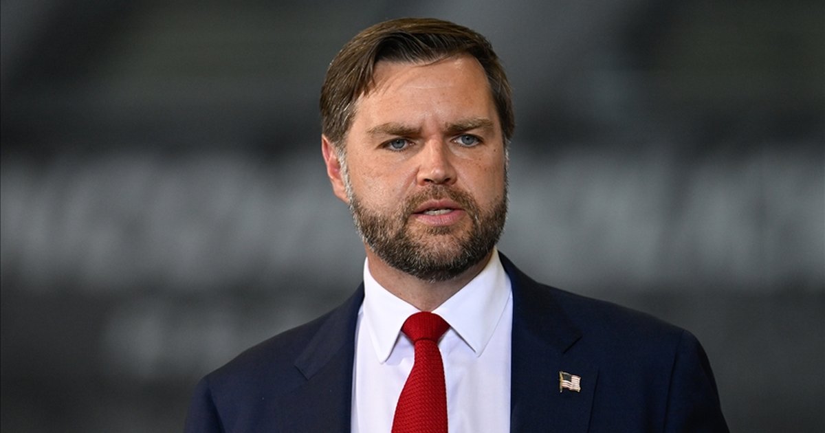 ABD Başkan Yardımcısı Vance, İran'a saldırılarla ilgili şüpheci