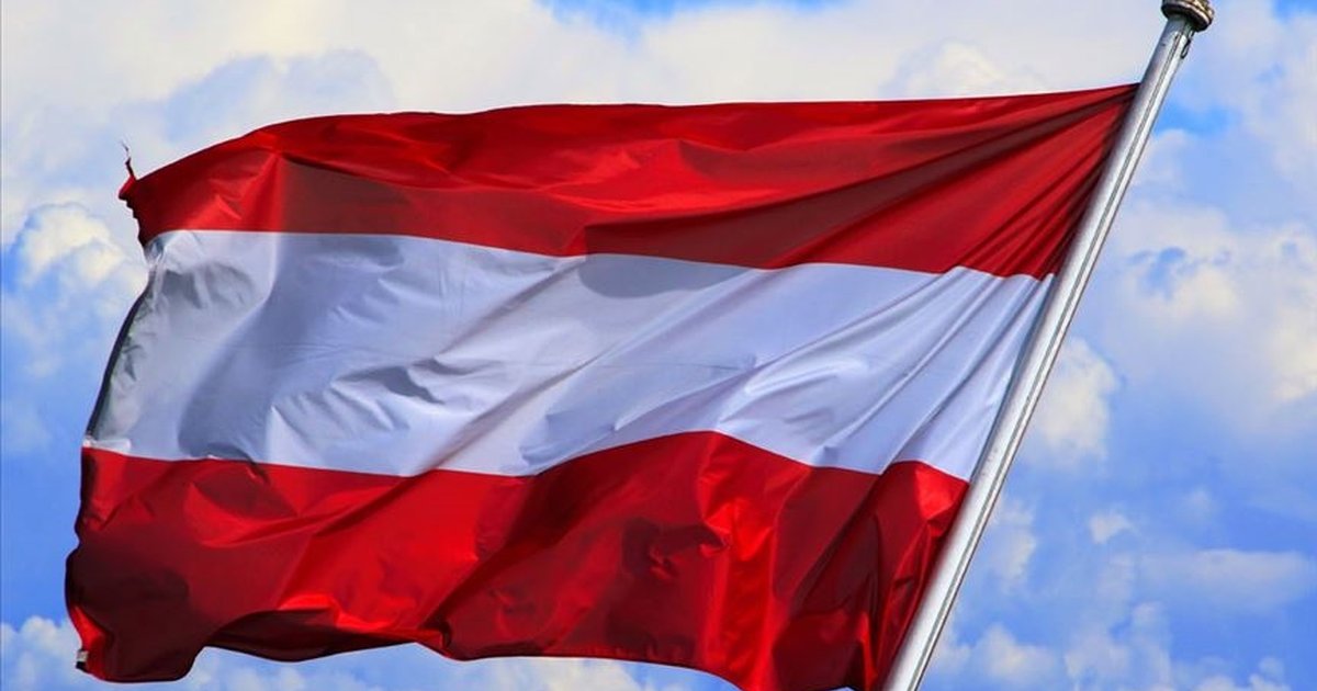 Avusturya, ABD'nin askeri uçuşlarına izin vermedi