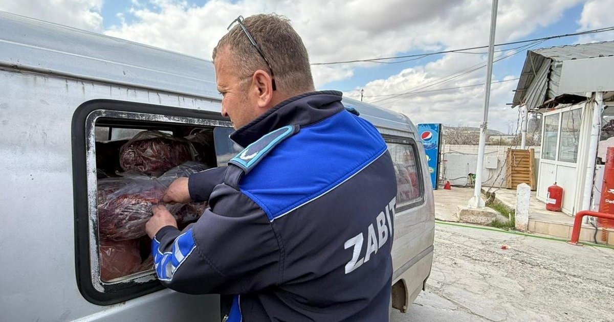 Gaziantep'te 1 ton 600 kilo sakatat imha edildi