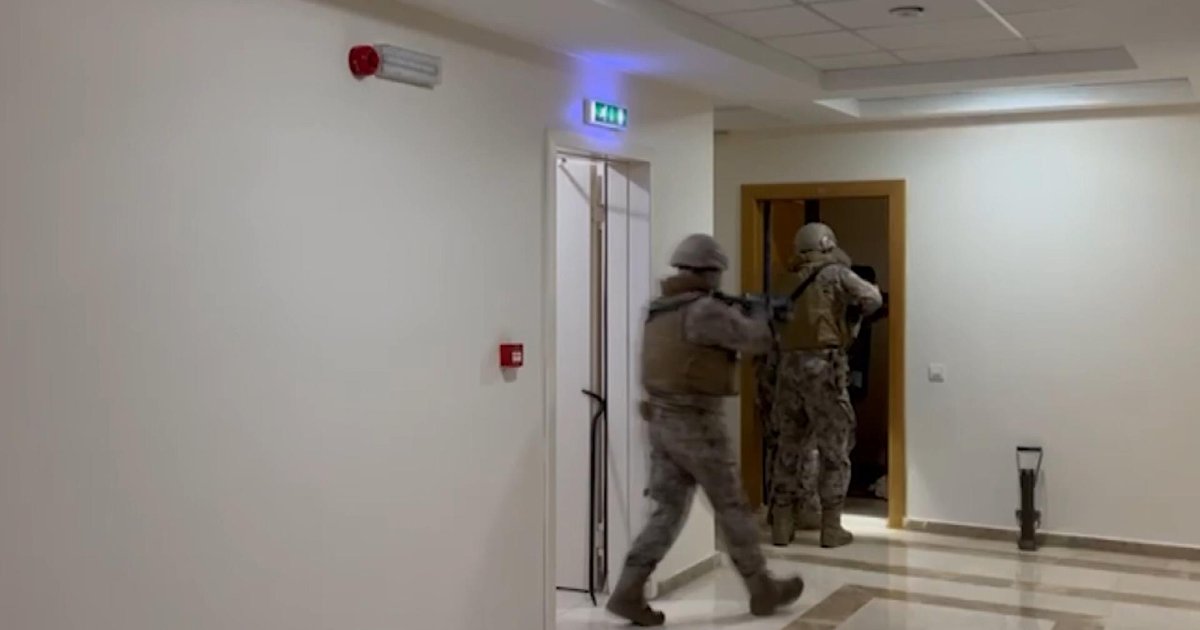 İstanbul'da DAEŞ operasyonunda 17 gözaltı