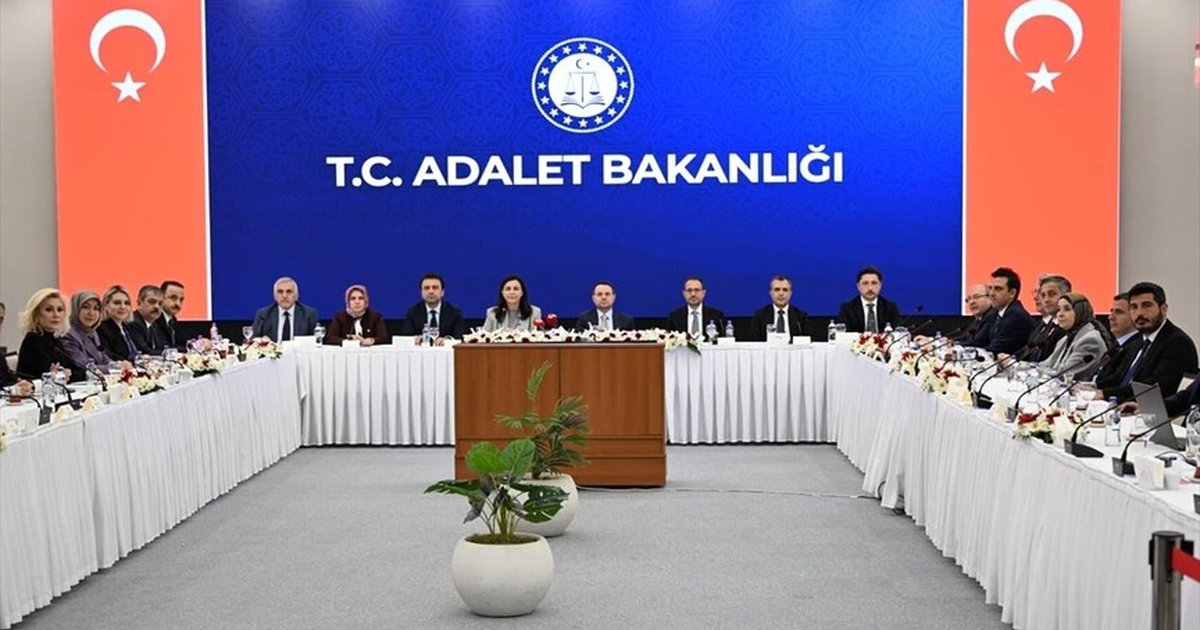 Adalet Bakanı Gürlek'ten Suça Sürüklenen Çocuklar İçin Yasal Düzenleme Açıklaması