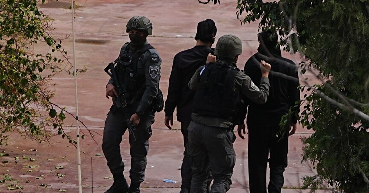 İsrail ordusu Batı Şeria'da 60'tan fazla Filistinliyi gözaltına aldı