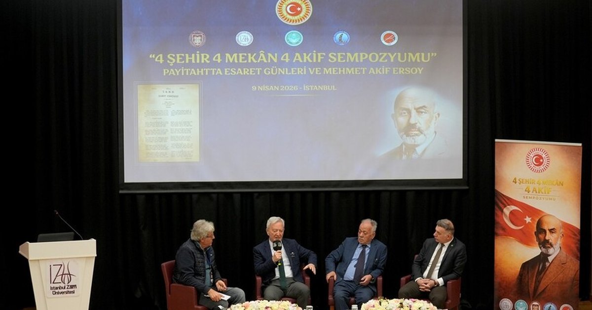 İstanbul'da '4 Şehir, 4 Mekan, 4 Akif' programı düzenlendi