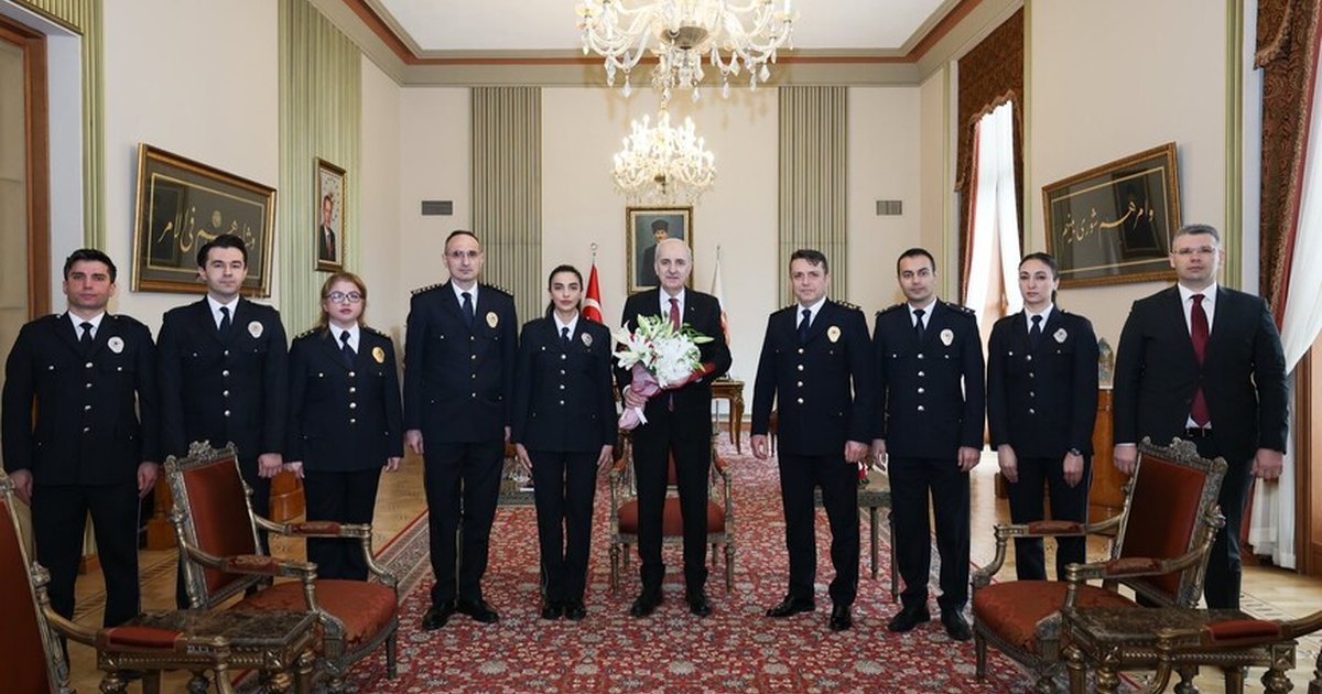 TBMM Başkanı Kurtulmuş, polisleri kabul etti