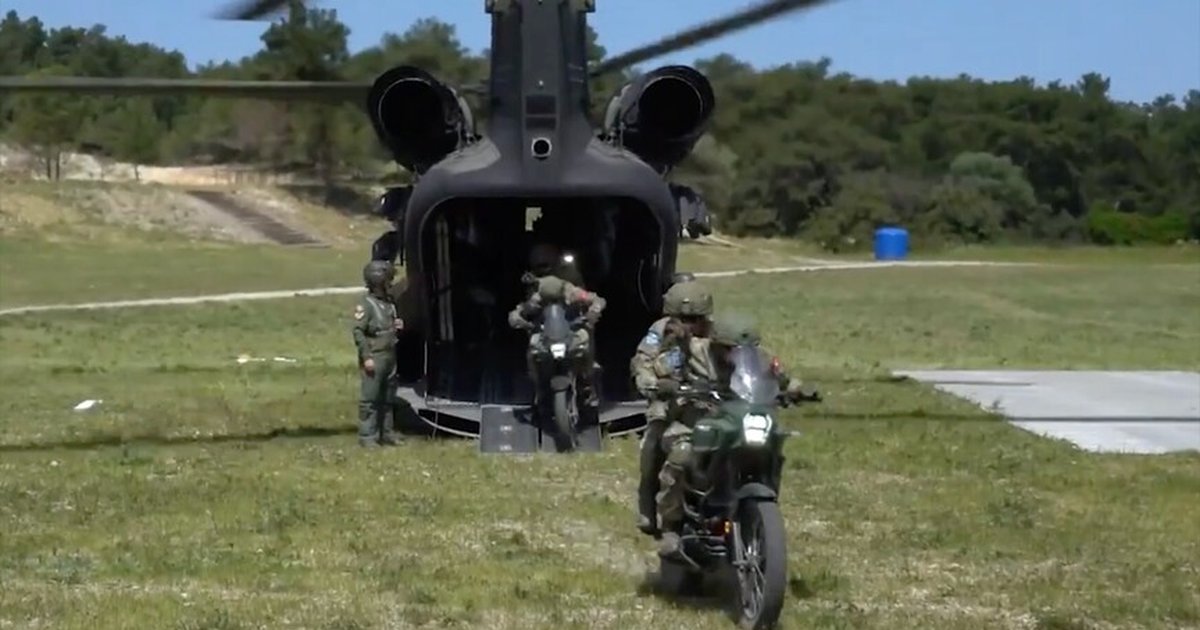 EFES-2026 Tatbikatı'nda motosikletli unsurlarca helikopter eğitimi