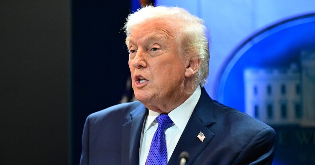 Trump: İran'a saldırılar bir süreliğine ertelenebilir