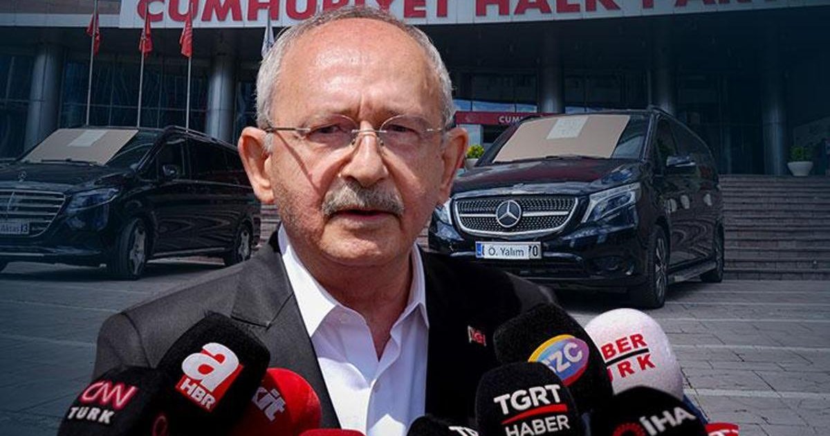 CHP genel merkezinde lüks minibüsler