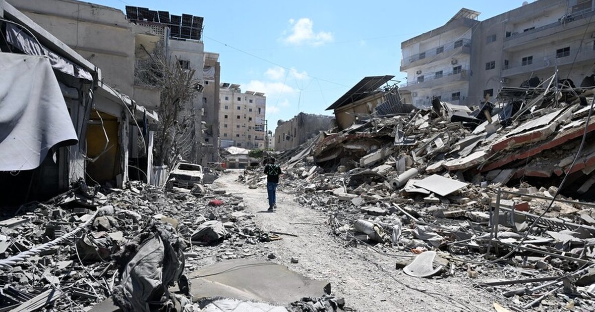 İsrail Lübnan Sur kentine saldırdı 11 ölü