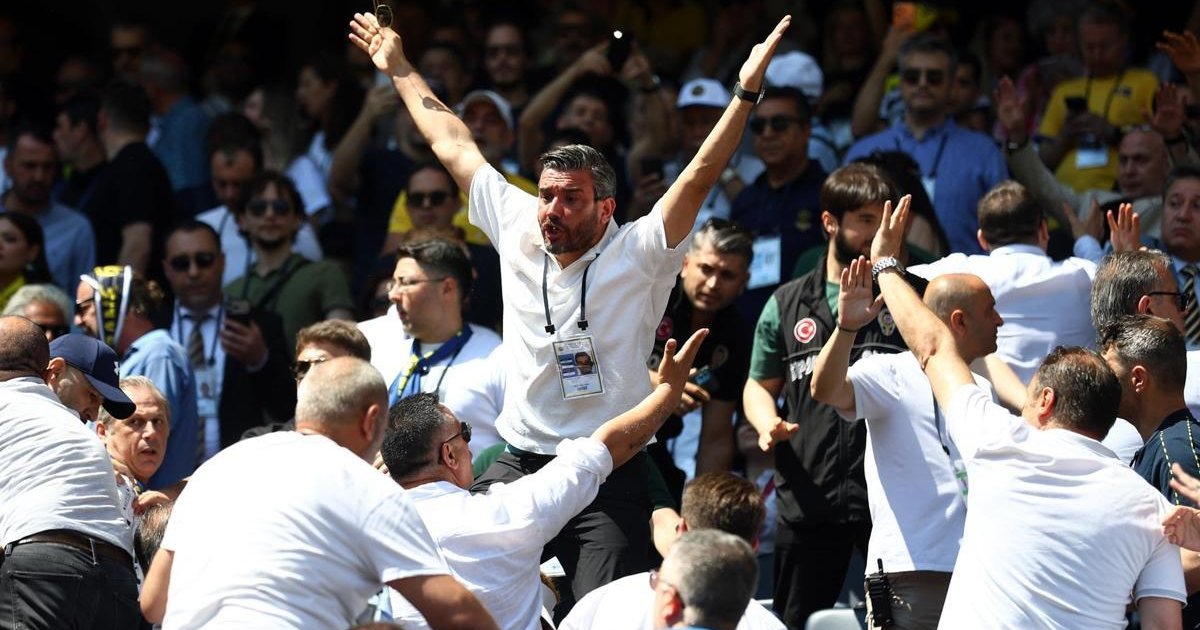 Fenerbahçe'de Seçim Gerginliği