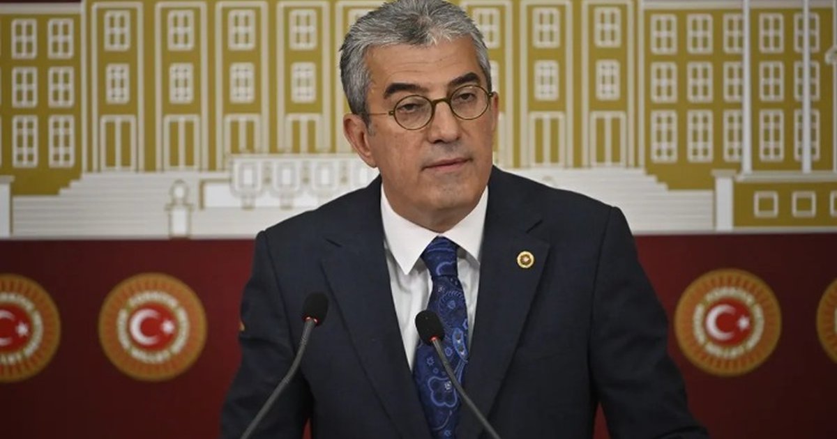 Gökhan Günaydın CHP'ye geri döndü