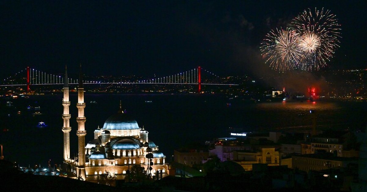 İstanbul'da Havai Fişek Kullanımı Yasaklandı