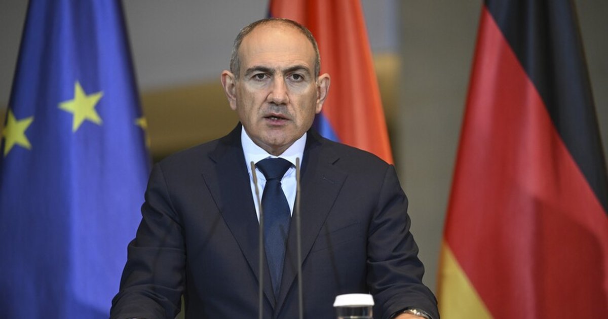 Paşinyan: Ermenistan'ın AB standartlarına uyumu öncelik