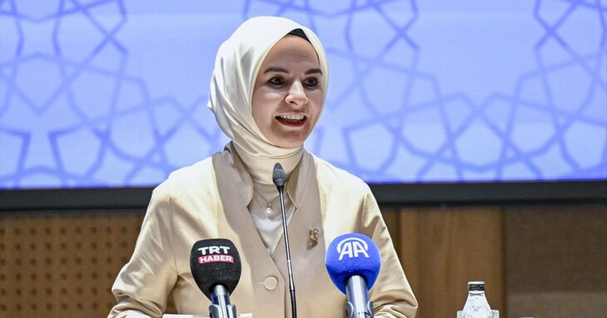 Bakan Göktaş: Gençlerin zorlukları aşmasına katkı sunacağız