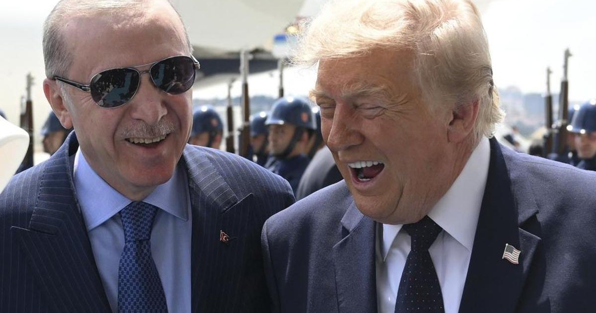 Erdoğan-Trump Görüşmesi: NATO Zirvesi Öncesi Sıcak Karşılama