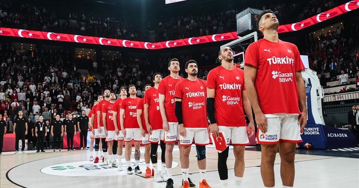 A Milli Erkek Basketbol Takımı Sırbistan'a konuk oluyor