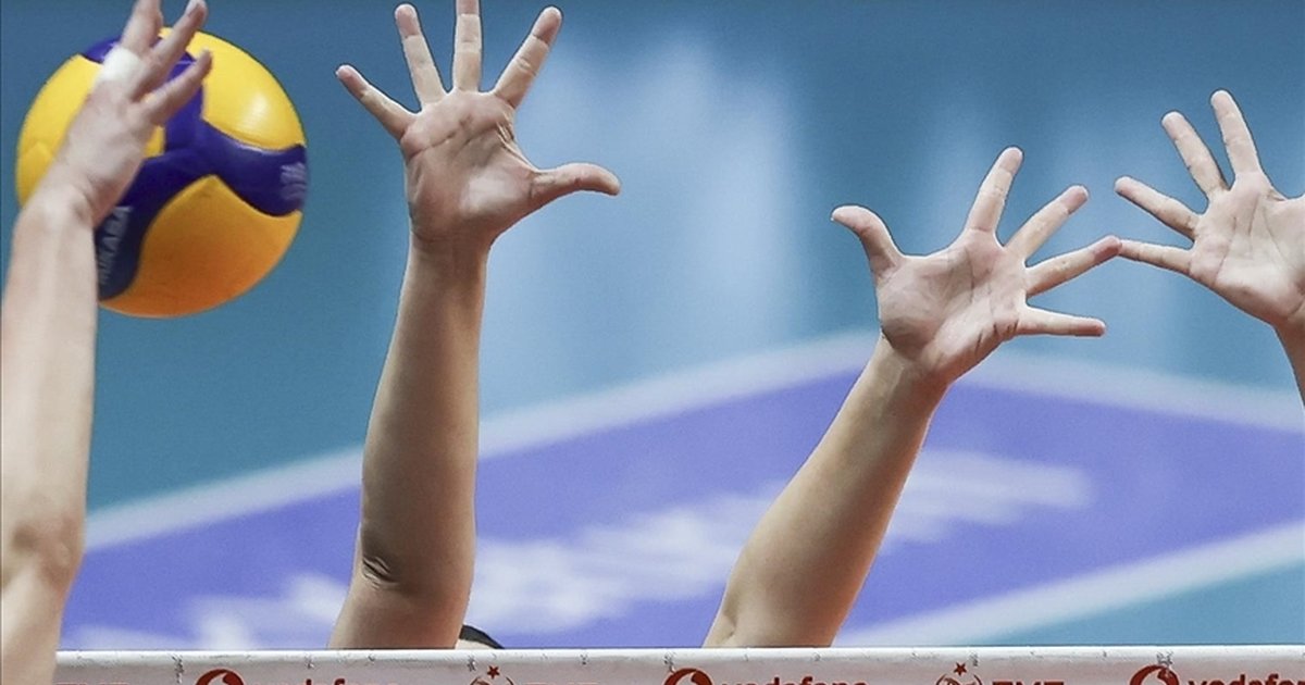 Voleybol Vodafone Sultanlar Ligi 25. hafta mücadelesi