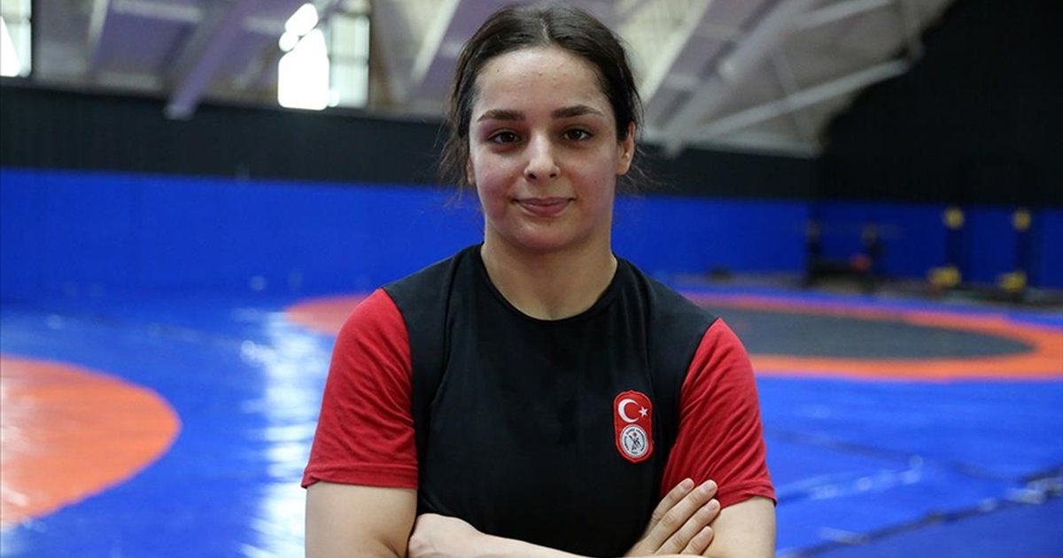 Milli güreşçi Tuba Demir Avrupa 3'üncüsü oldu