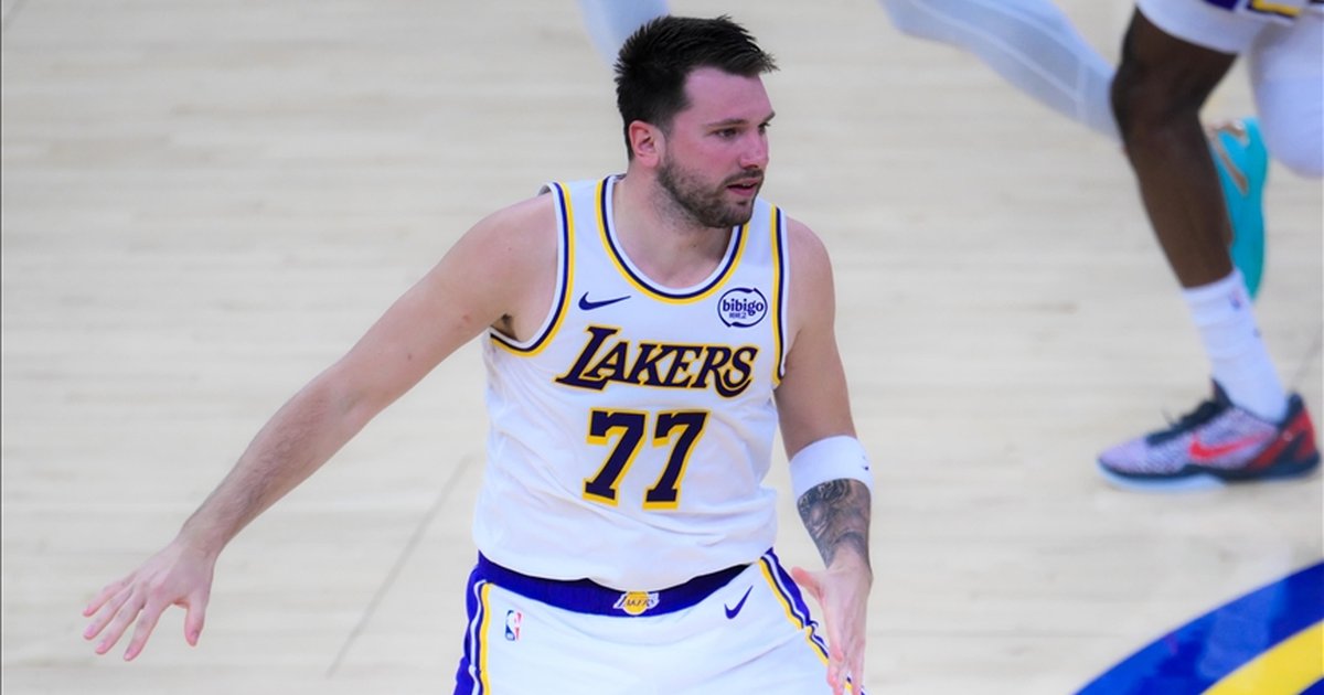 Lakers, Rockets'ı yenerek 6. galibiyetini aldı