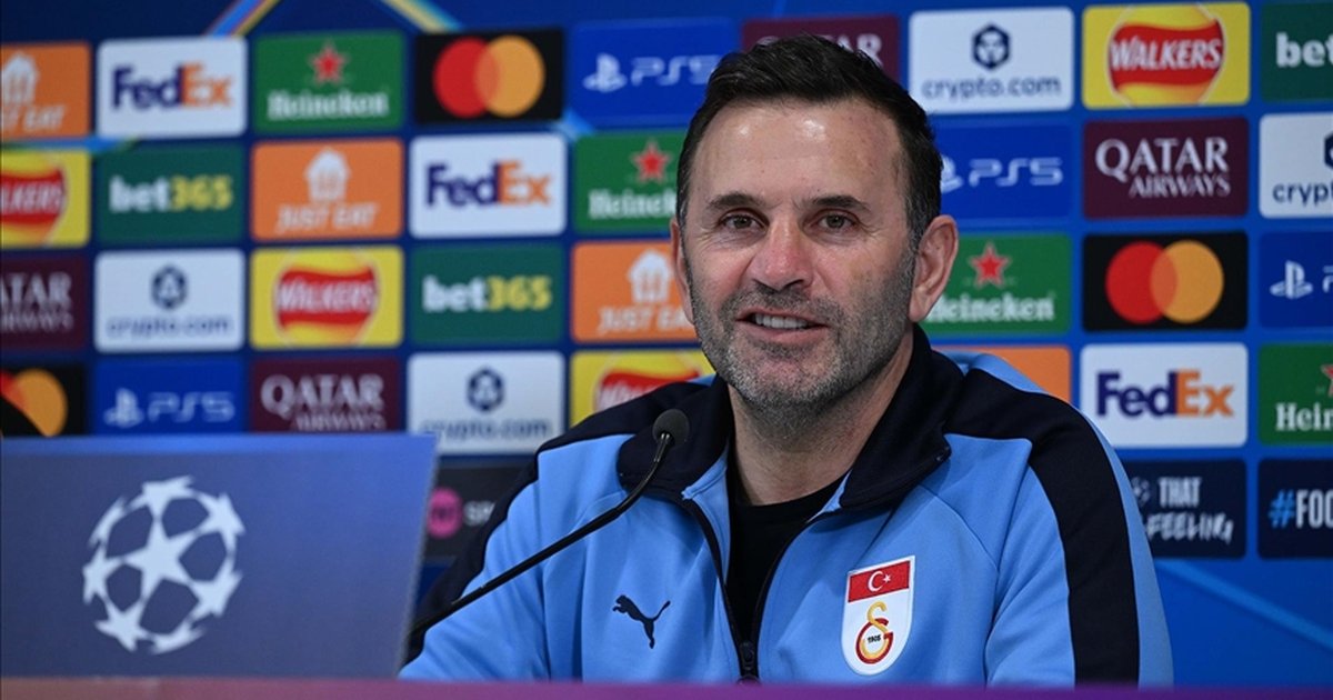 Galatasaray Teknik Direktörü Buruk, Liverpool maçı öncesi konuştu