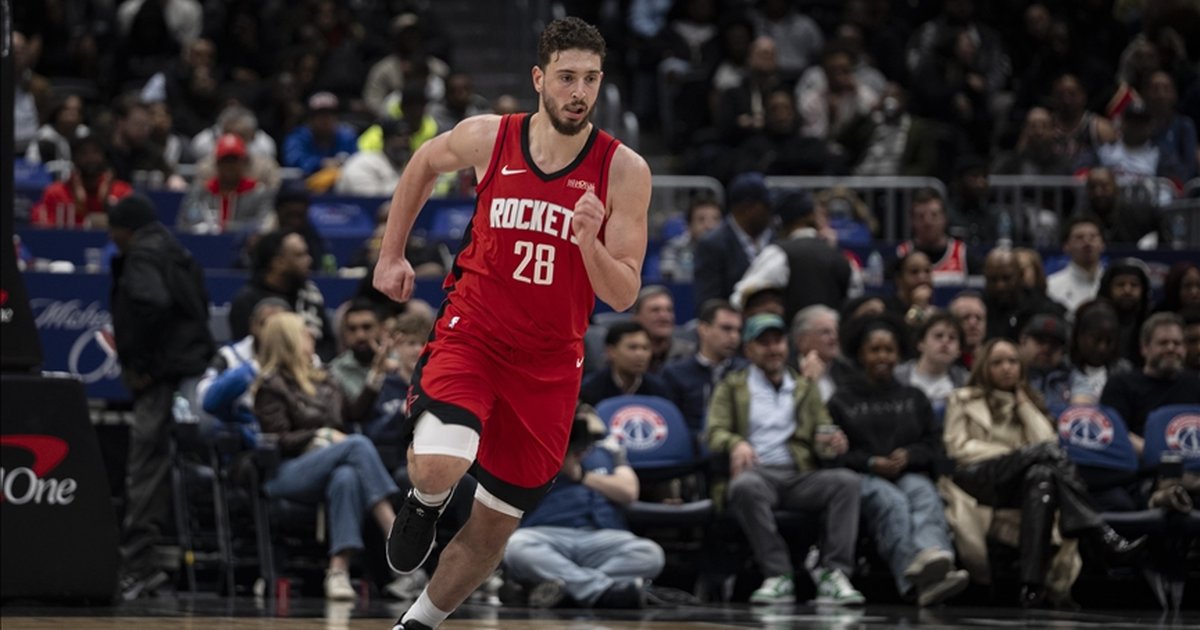 NBA'de Rockets, Alperen Şengün'ün double-double'ı Lakers'a engel olmadı