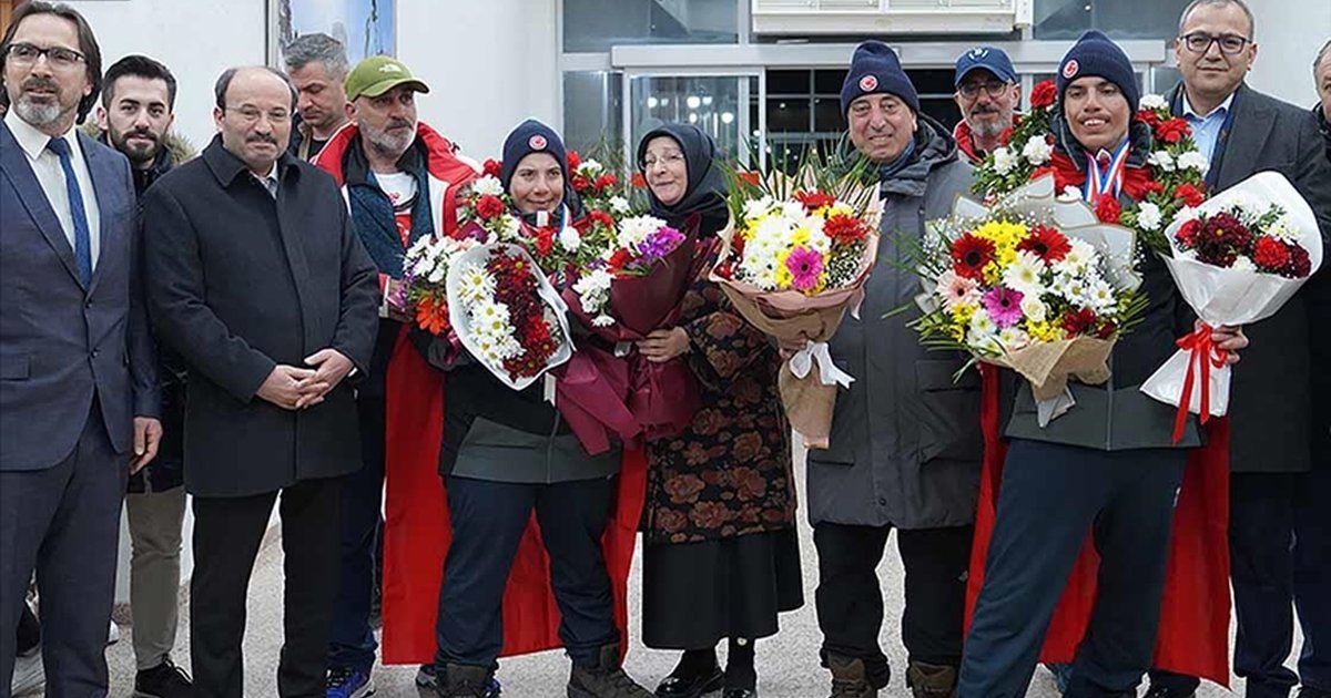 Otizmli ikizler Fransa'dan 6 madalyayla döndü