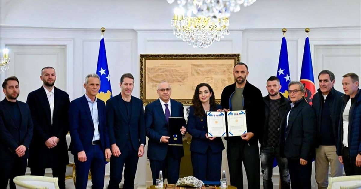 Kosova Milli Futbol Takımı'na Liyakat Madalyası