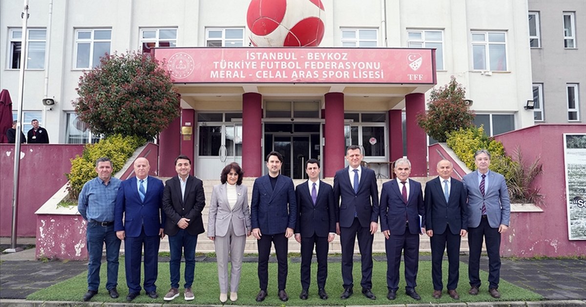 Milli Eğitim Bakan Yardımcısı Macit, TFF Spor Lisesi'ni ziyaret etti