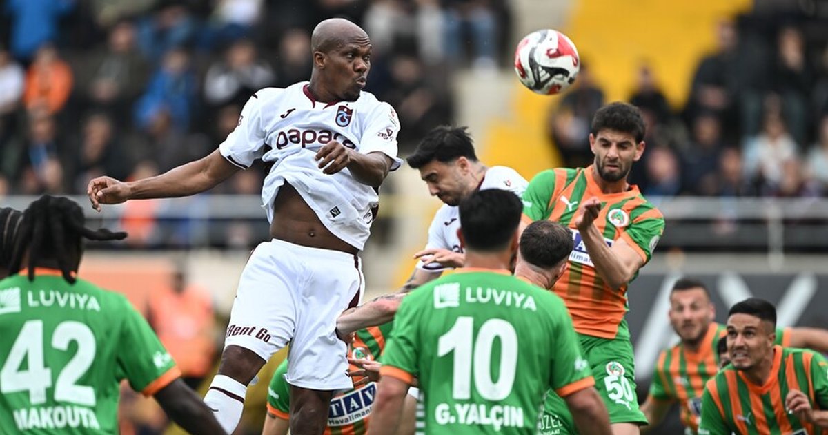 Corendon Alanyaspor-Trabzonspor 1-1 berabere kaldı