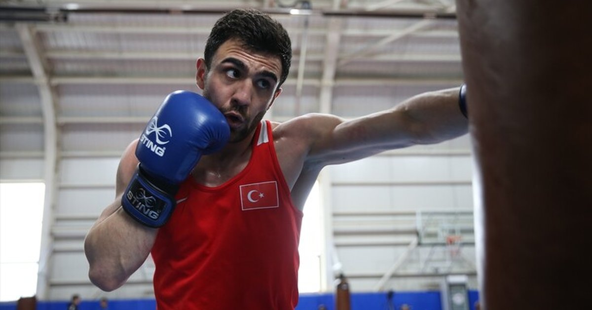 Milli boksör Cem Kaya Avrupa Boks Şampiyonası'nda altın hedefliyor