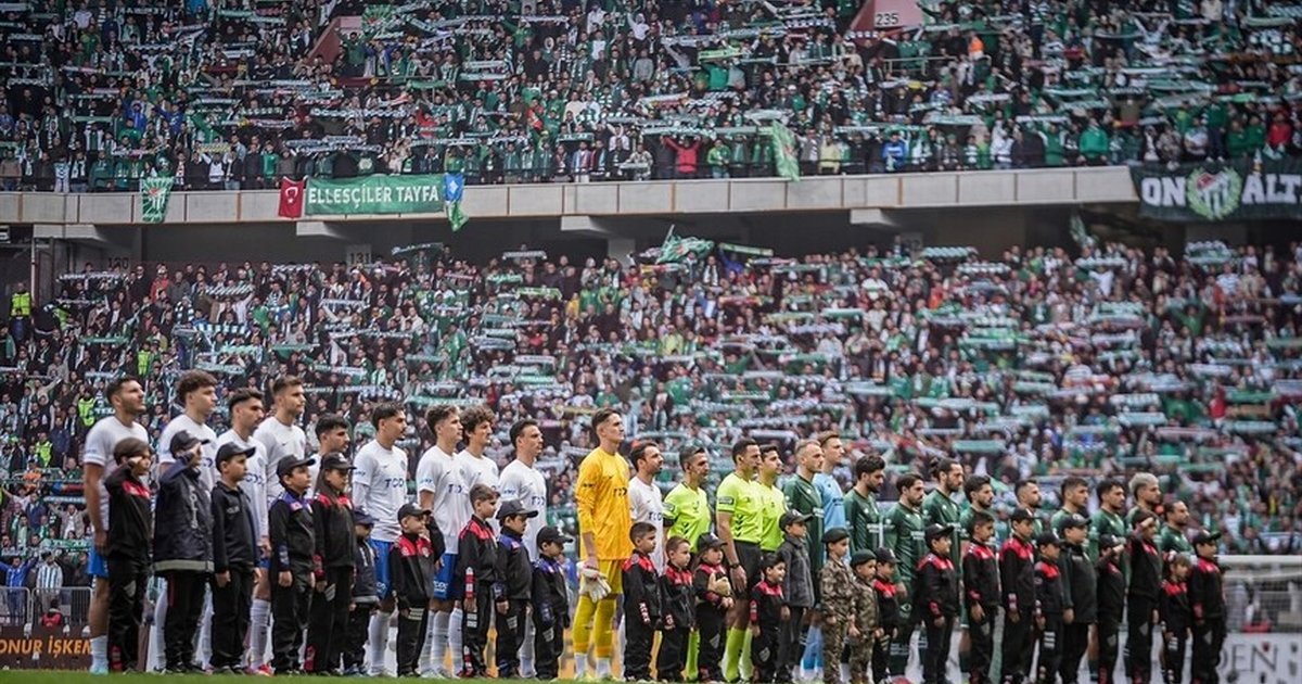Bursaspor'un deplasman maçını 35 bin taraftar izledi