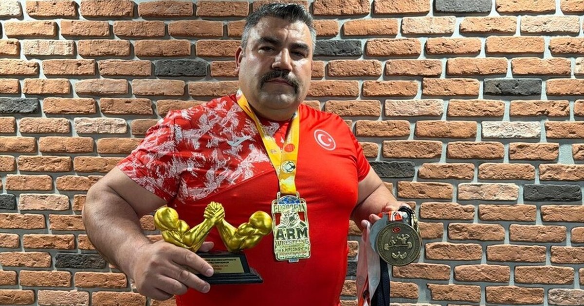 Milli sporcu Mustafa Altuntaş'ın peş peşe şampiyonlukları