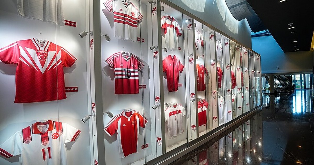 Ay-yıldızlı formanın tarihi: 1923'ten 2026'ya