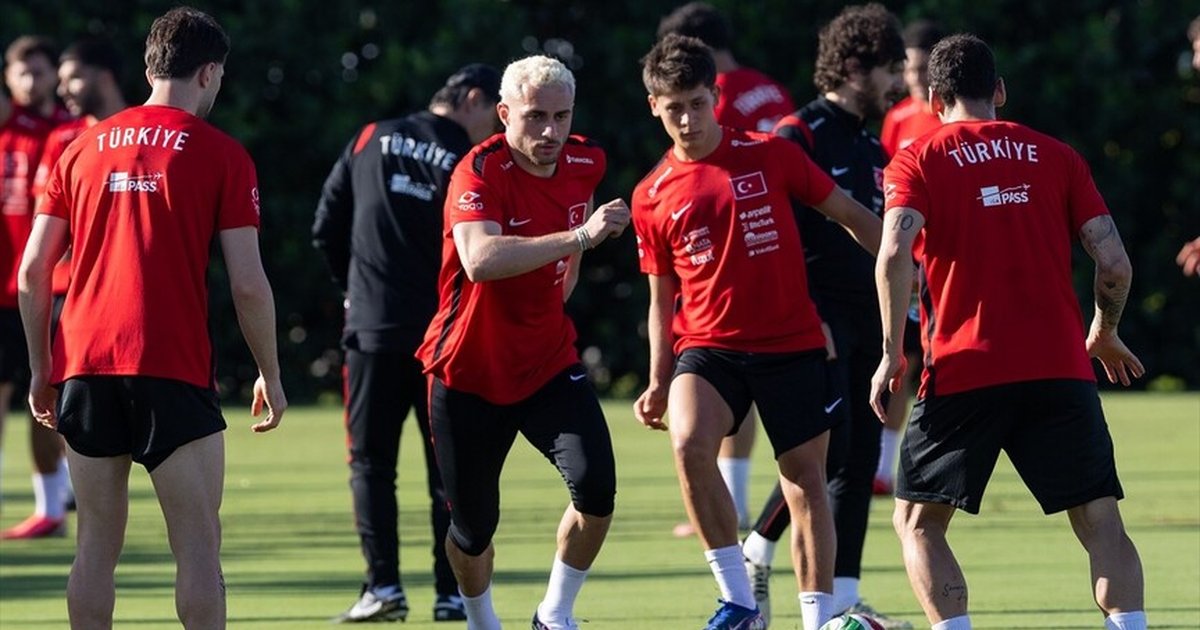 A Milli Futbol Takımı Venezuela maçı hazırlıklarını tamamladı
