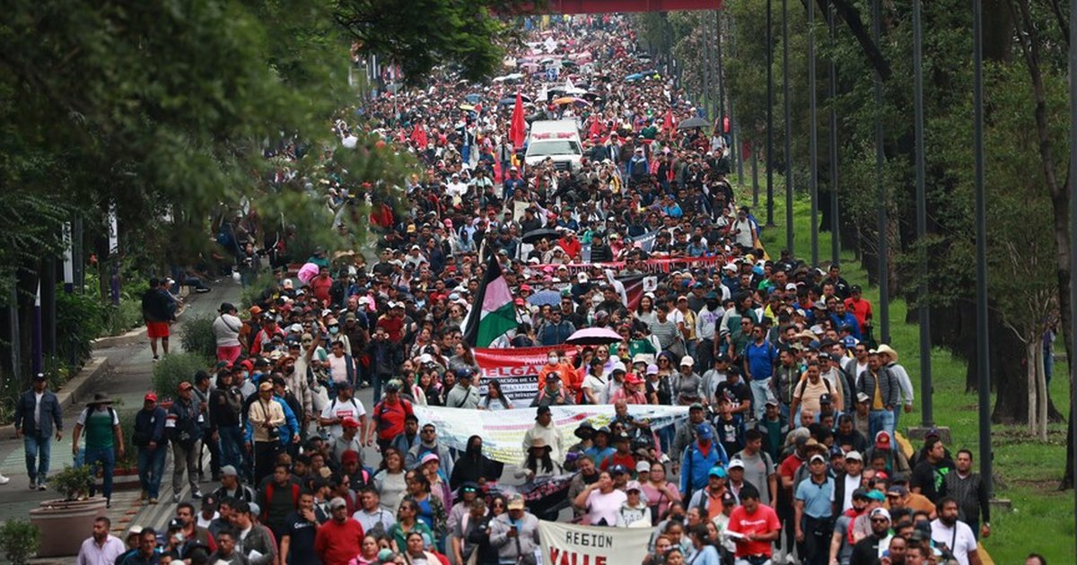 Dünya Kupası açılış maçı öncesi Mexico City'de protestolar