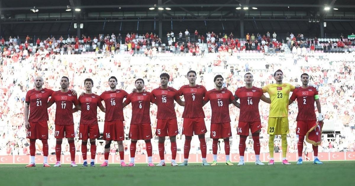 Montella milli takım kafilesinden iki ismi ayırdı