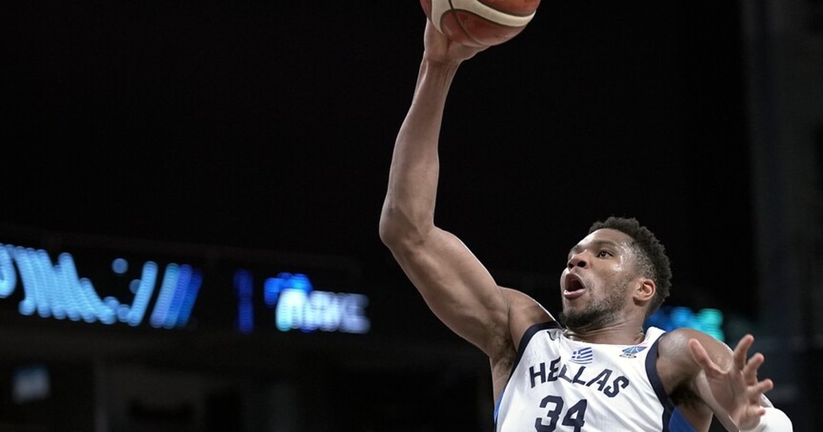 NBA'de Giannis Antetokounmpo Miami Heat'e Takasla Katıldı