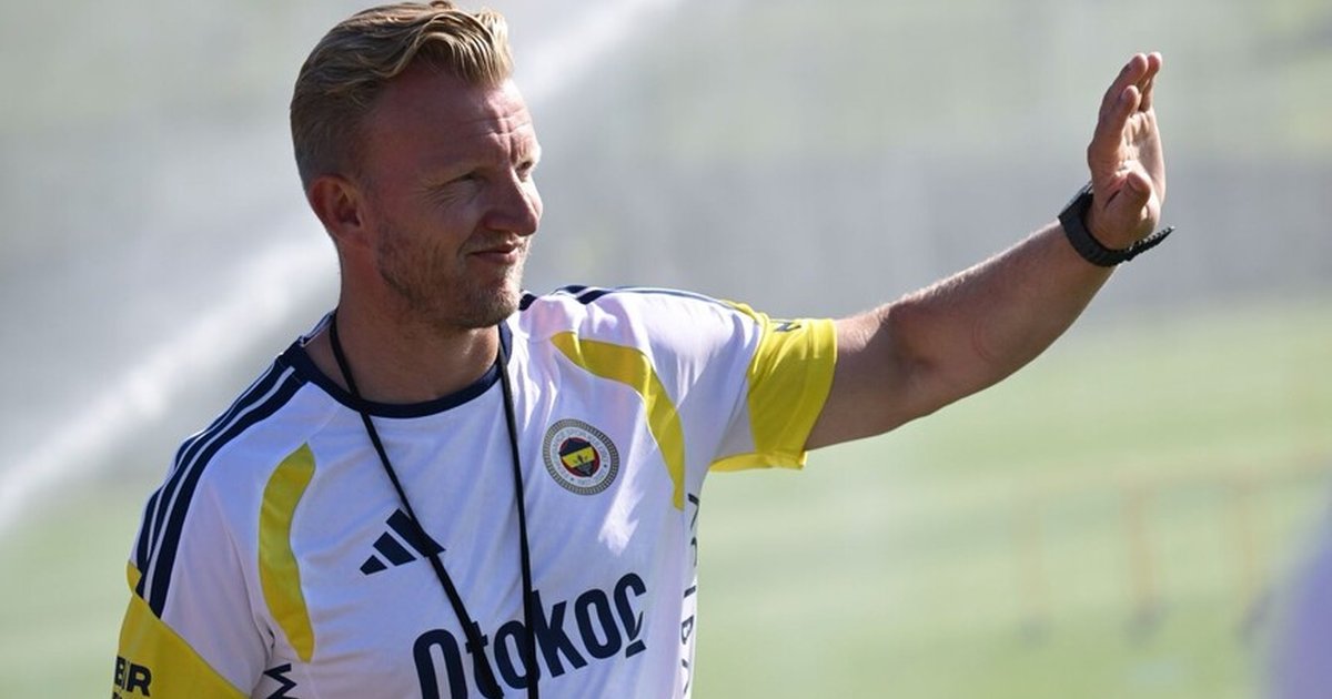 Fenerbahçe'de Dirk Kuyt basın mensuplarıyla buluştu