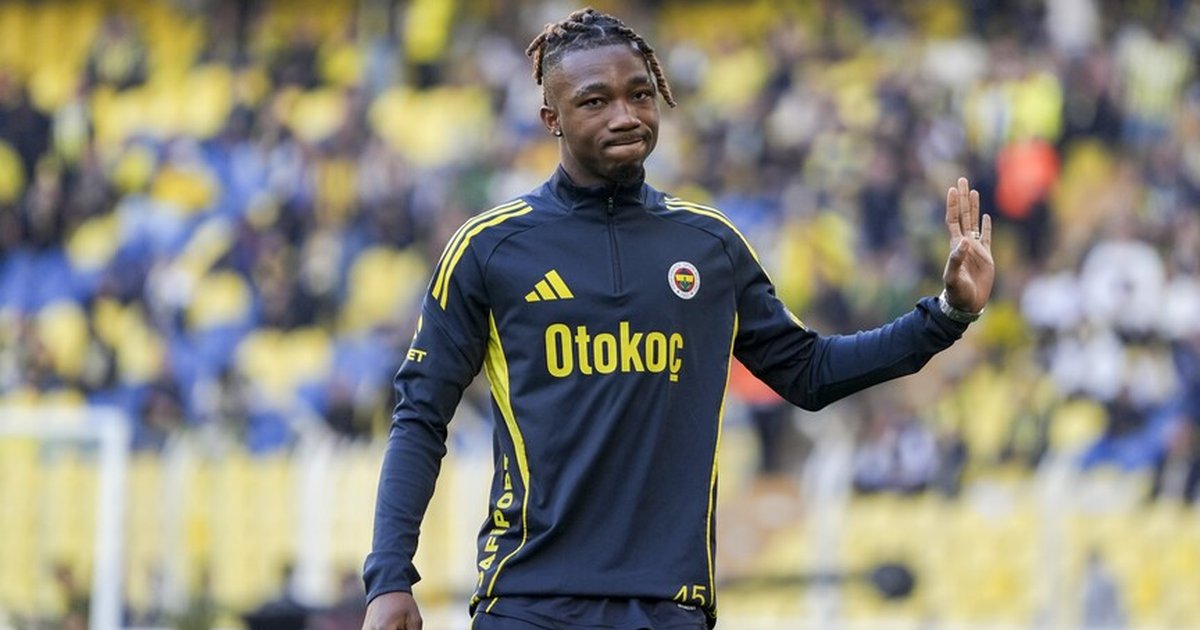 Fenerbahçe Nene'nin kampa katılımını duyurdu