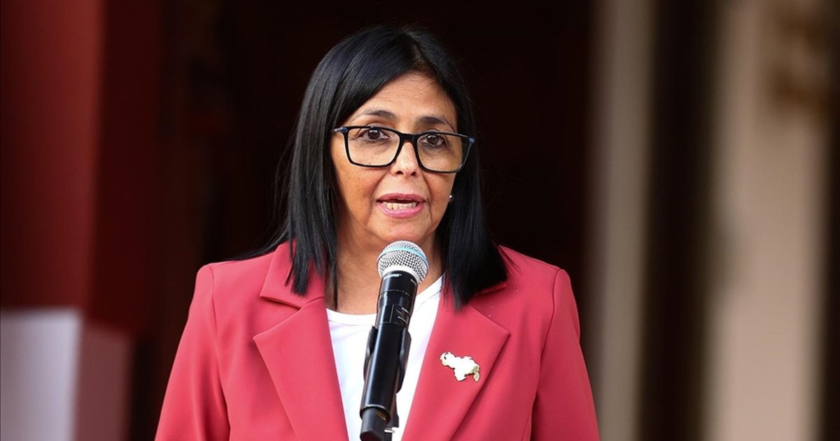 Venezuela Geçici Devlet Başkanı Guaidó değil, Delcy Rodriguez'in pozisyonu net değil