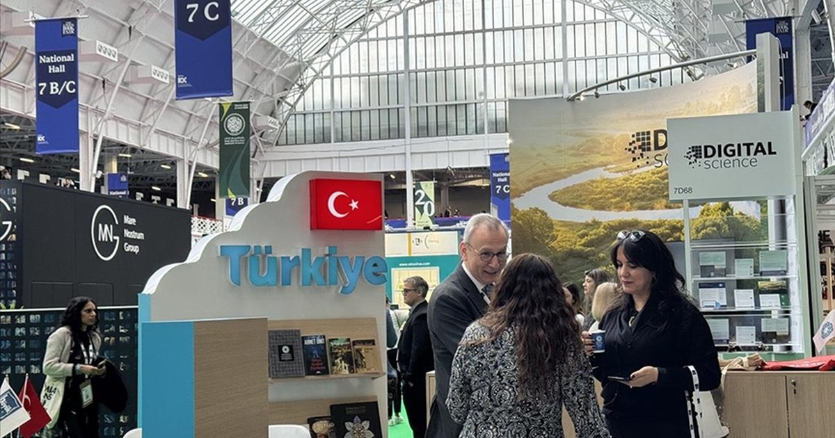 Londra Kitap Fuarı 2026 Ziyaretçilere Kapılarını Açtı